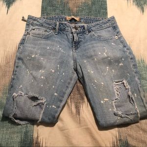 Destroyed denim acid wash Capri